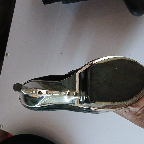 Black and chrome platform heel - Picture 5 of 6